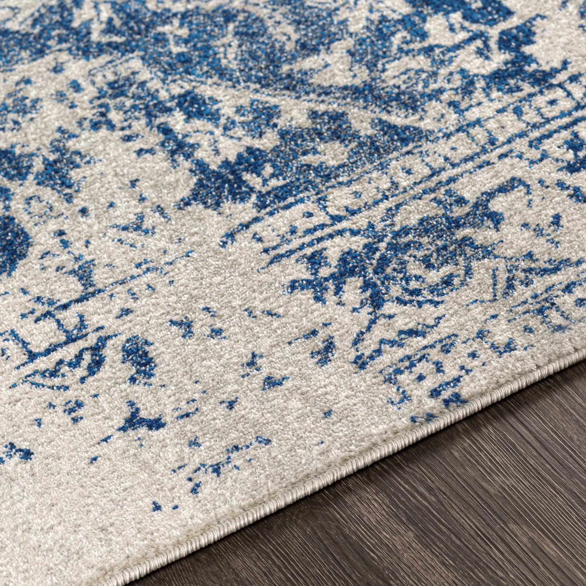 Transitional Heriz Design  Blue and Beige Medallion Area Rug - Image 5