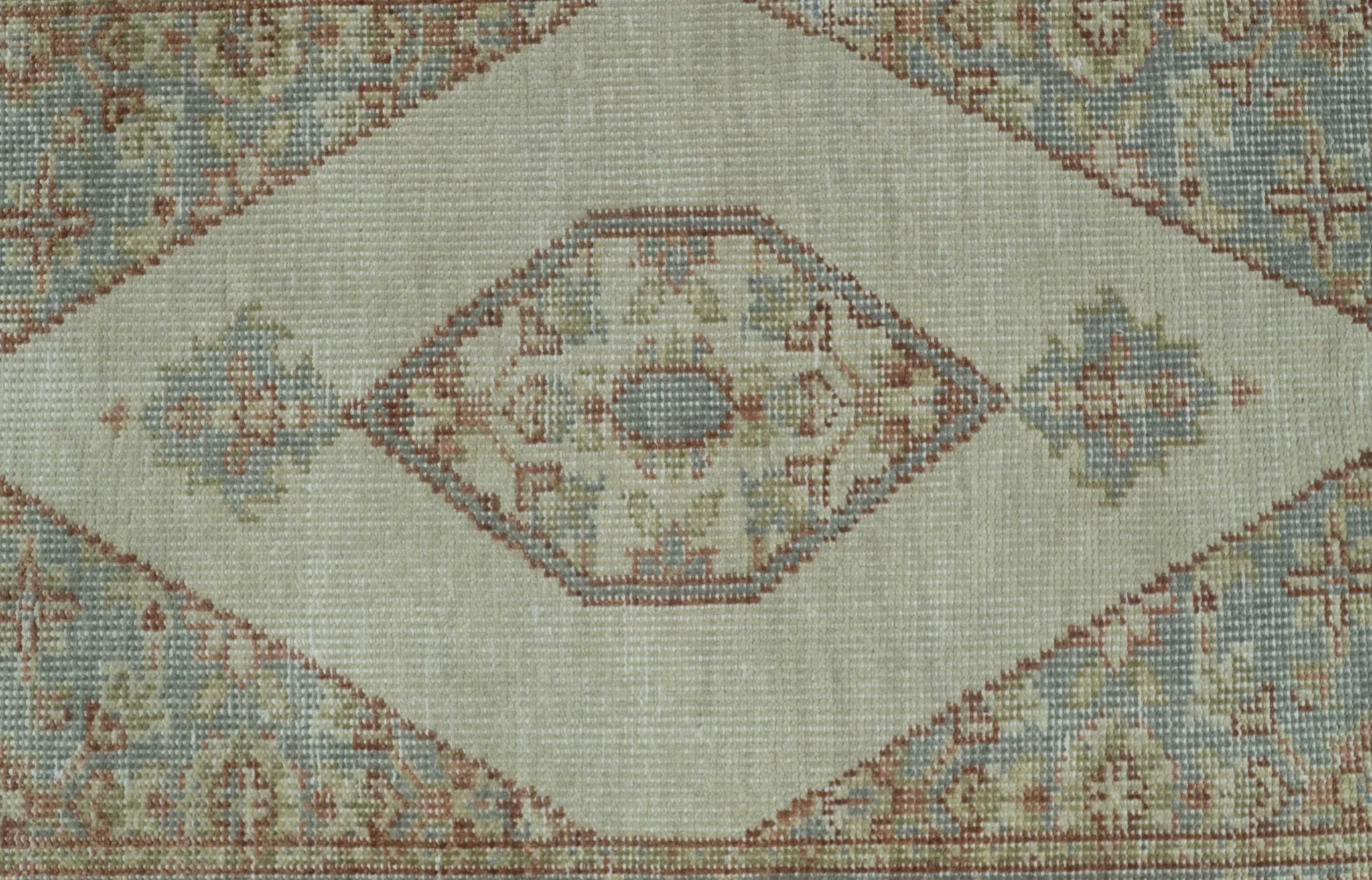 Traditional Heriz Design Beige And Blue Hand Knotted 3x5 Wool Area Rug - Image 7