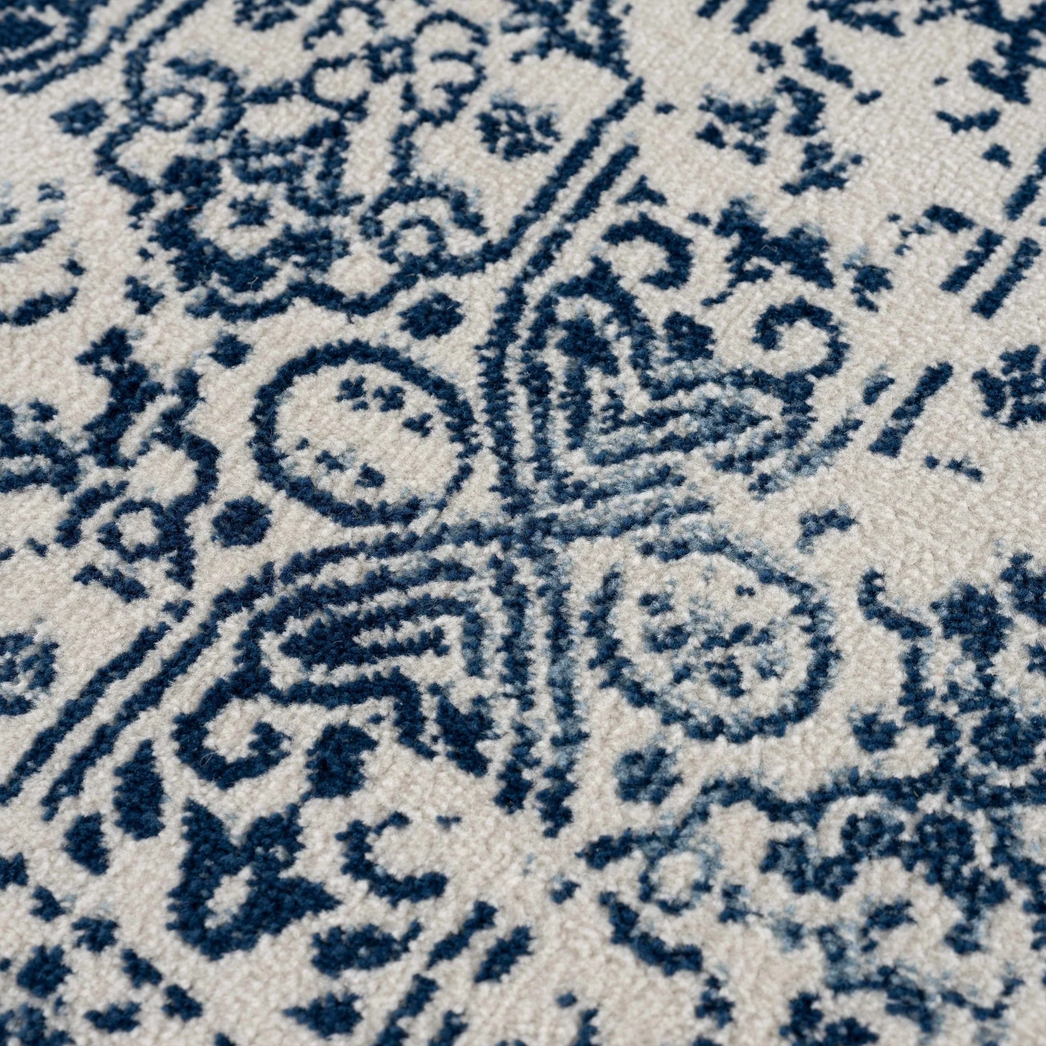 Traditional Transitional Ivory and Blue Medium Pile Area Rug - Image 10