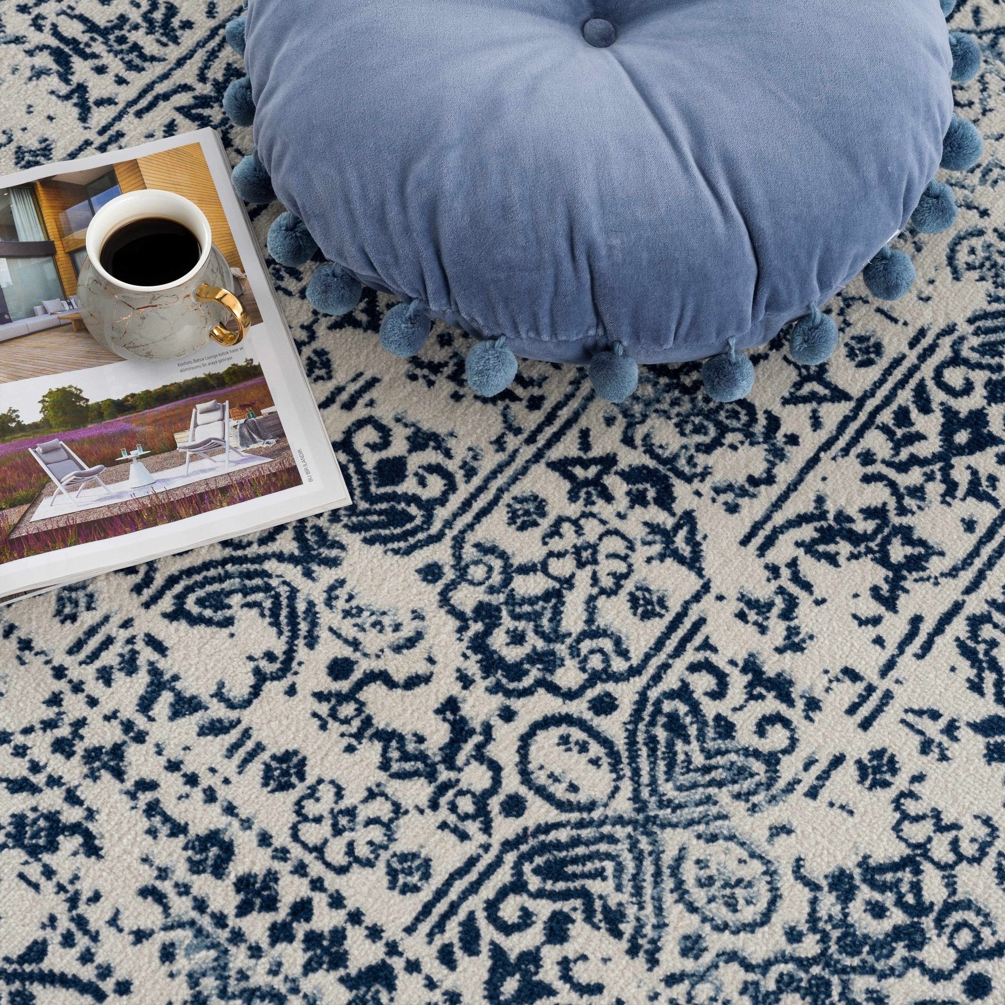 Traditional Transitional Ivory and Blue Medium Pile Area Rug - Image 11