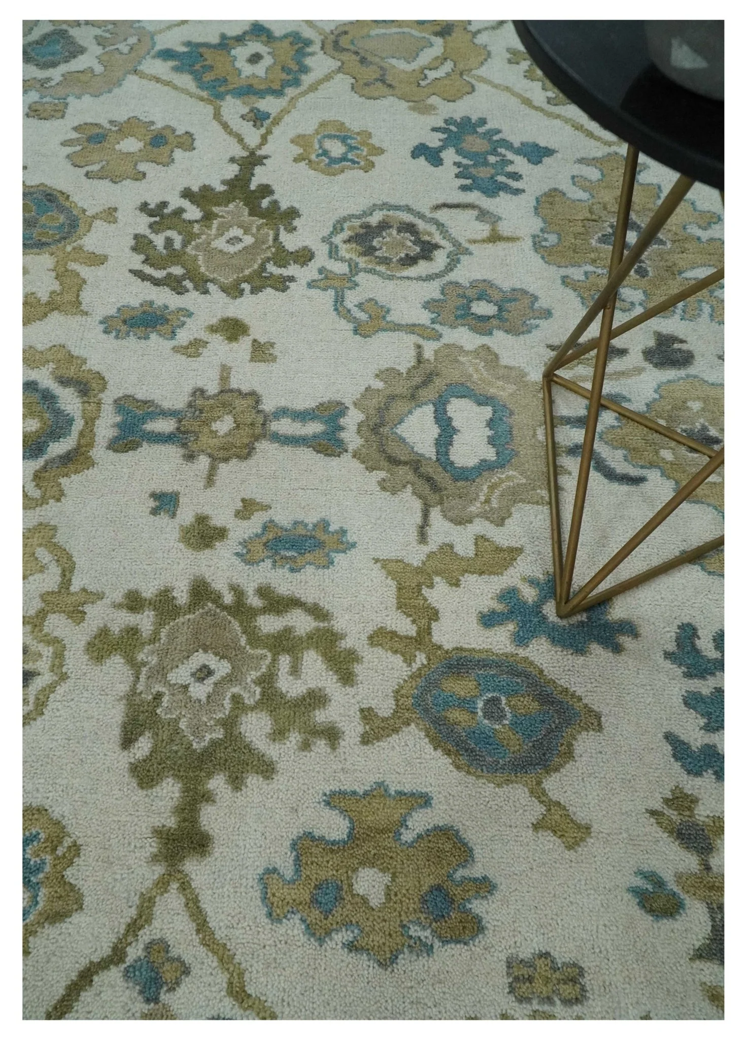 Custom Made Traditional Ivory and Charcoal Hand knotted Oushak Wool Area Rug - Image 2