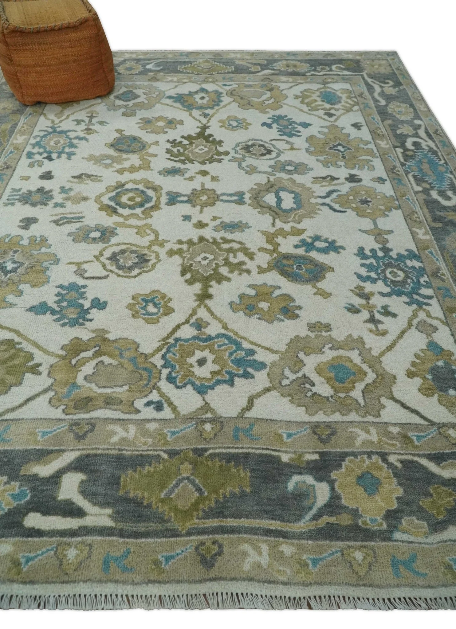 Custom Made Traditional Ivory and Charcoal Hand knotted Oushak Wool Area Rug - Image 3