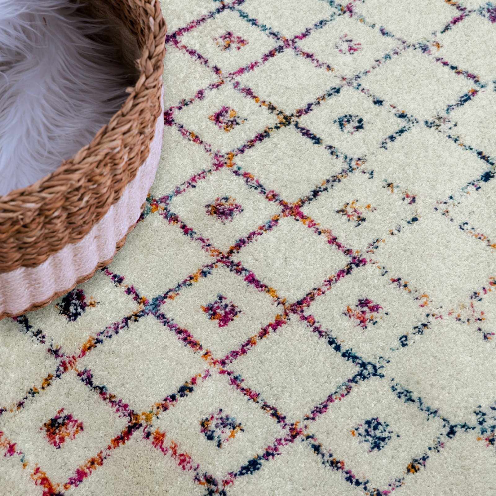 Traditional Ivory, Blue, Gold Multi color Tribal Trellis Area Rug - Image 5