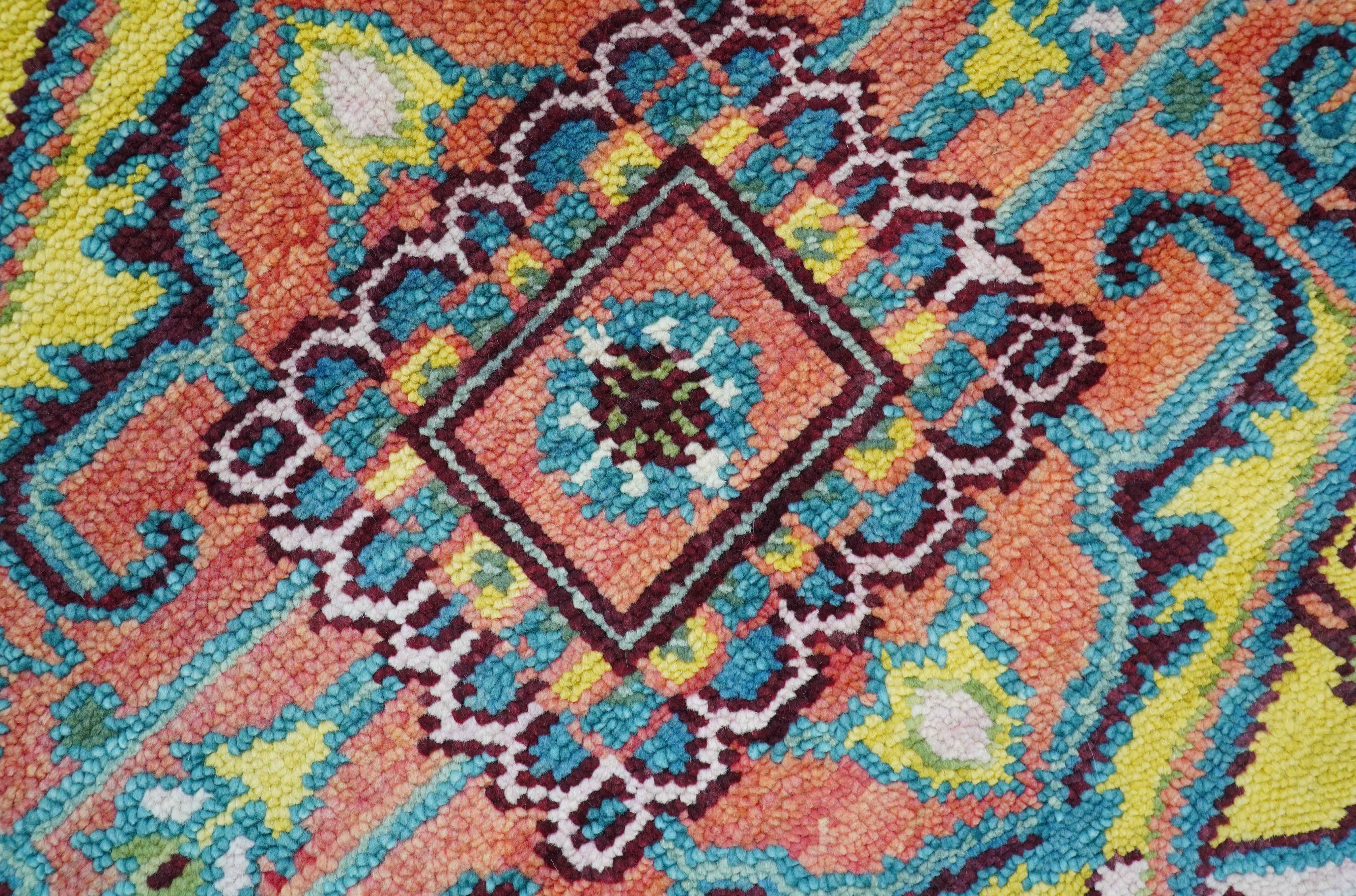 Traditional Medallion Design Blue Hand knotted 8x10 Wool Area Rug - Image 8