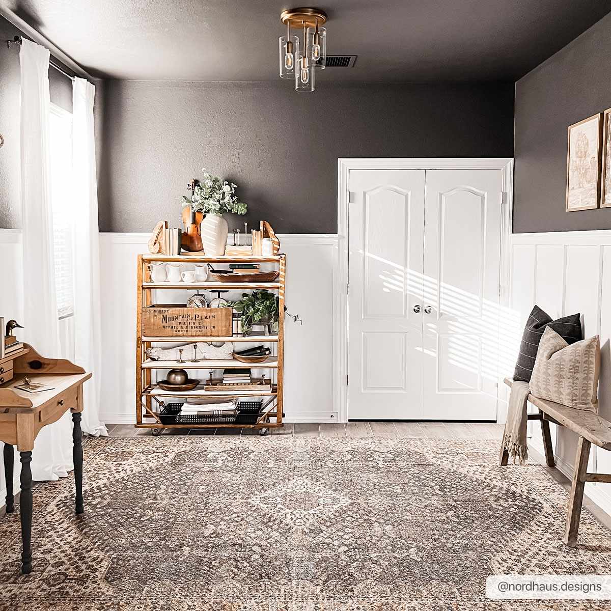 Traditional Oriental Design Beige and Purple Medium pile Area rug - Image 4