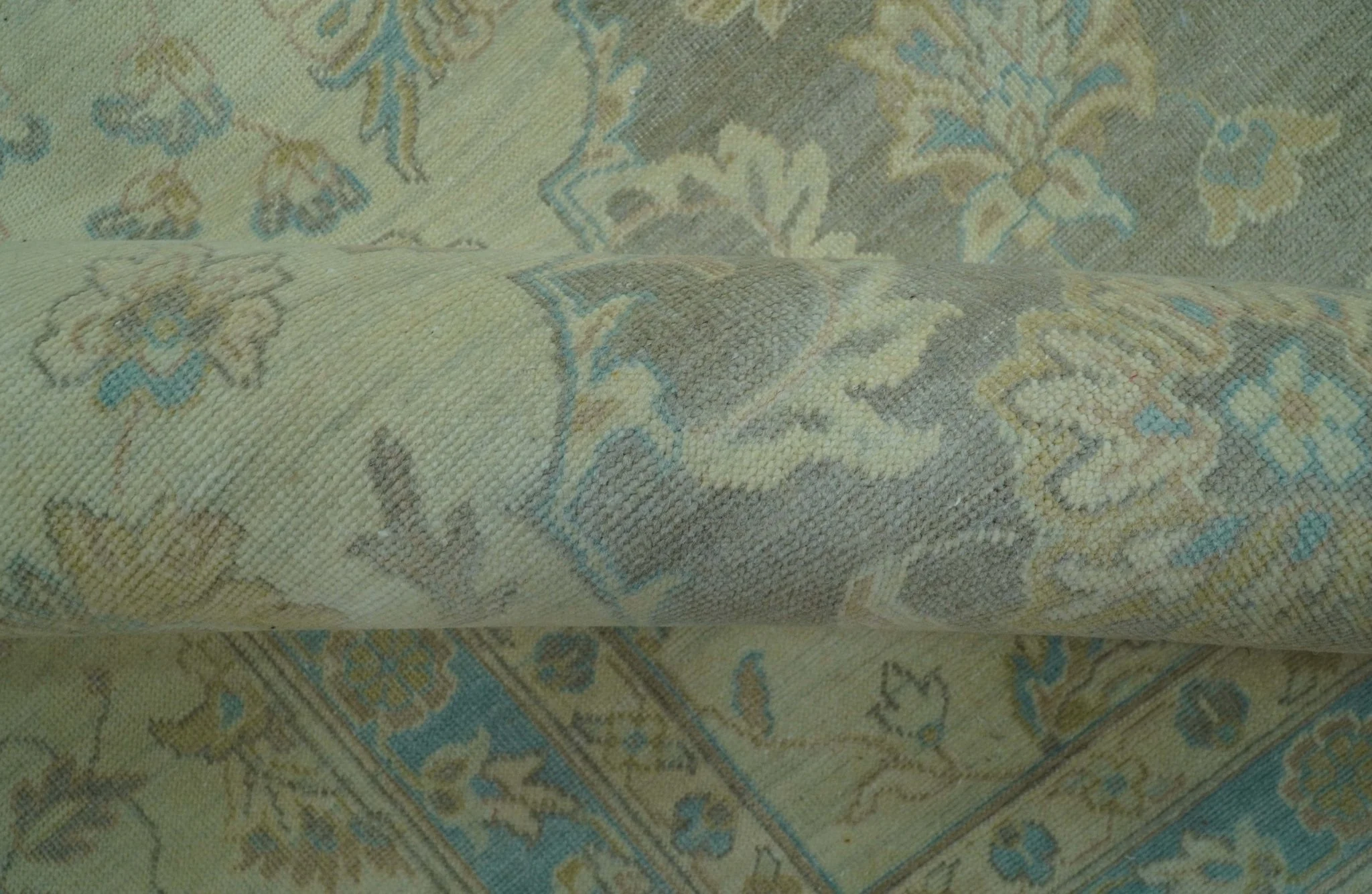 Traditional Oriental Design Blue And Beige Hand Knotted 8.5x11 Wool Area Rug - Image 8