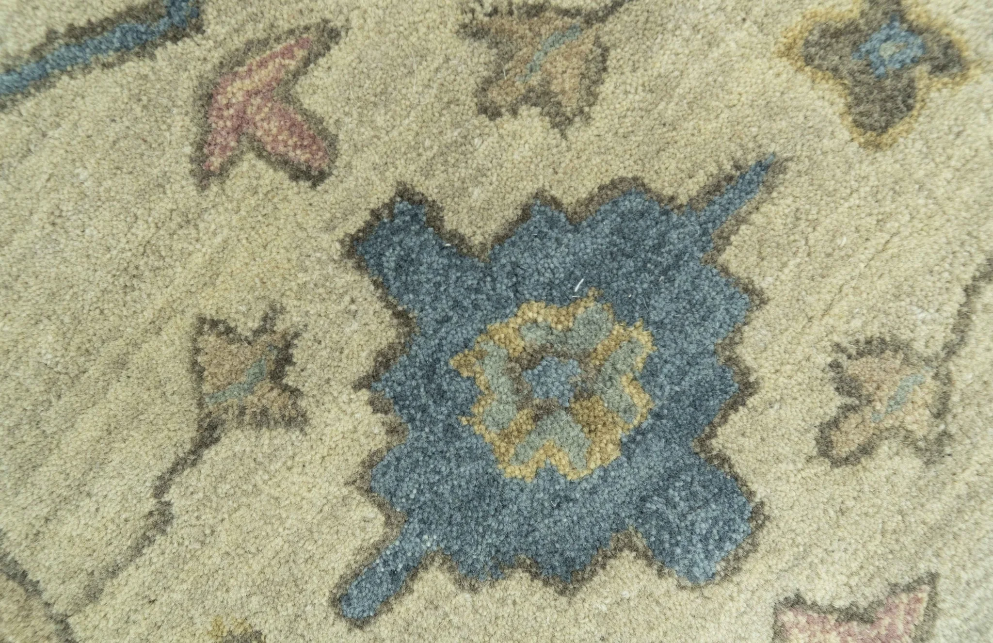 Traditional Oushak Design Beige And Blue Hand Tufted 8x10 Wool Area Rug - Image 6
