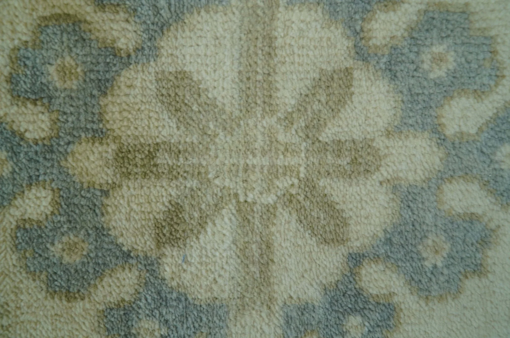 Traditional Oushak Design Blue And Beige Hand Knotted 9x12 Wool Area Rug - Image 4