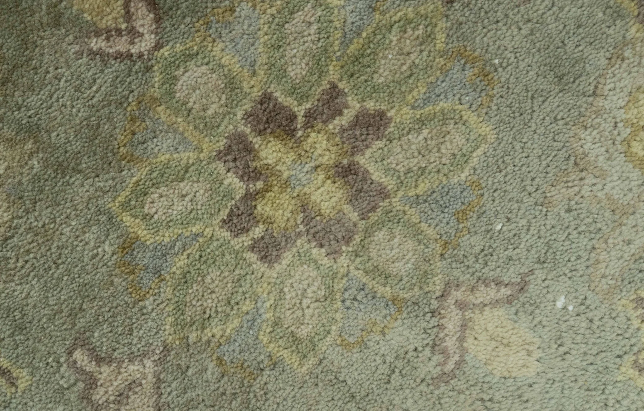 Traditional Oushak Design Antique Green And Brown  6x9 Hand Knotted Wool Rug - Image 5