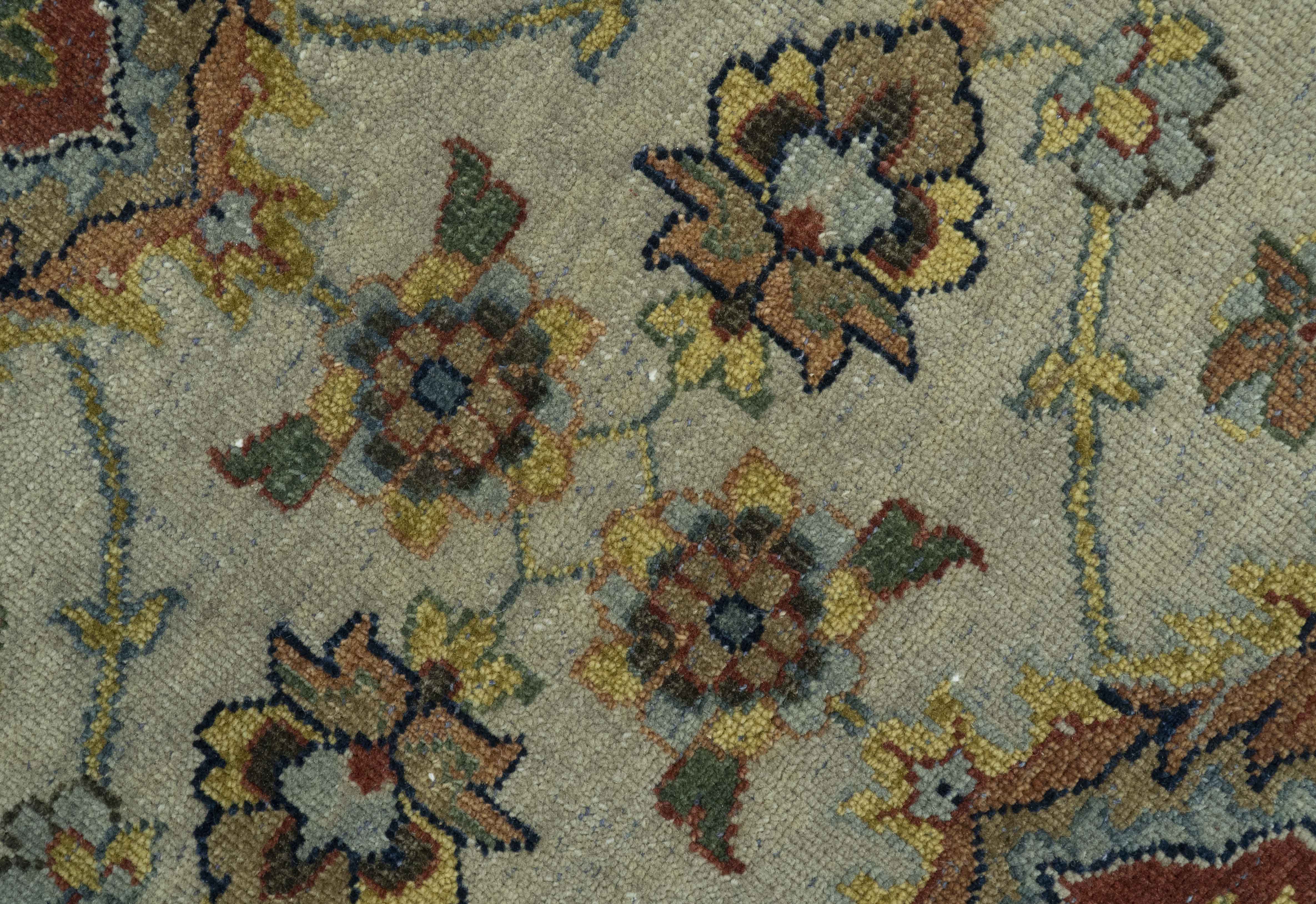 Traditional Heriz Design Beige And Brown  6x9 Hand Knotted Wool Area Rug - Image 7
