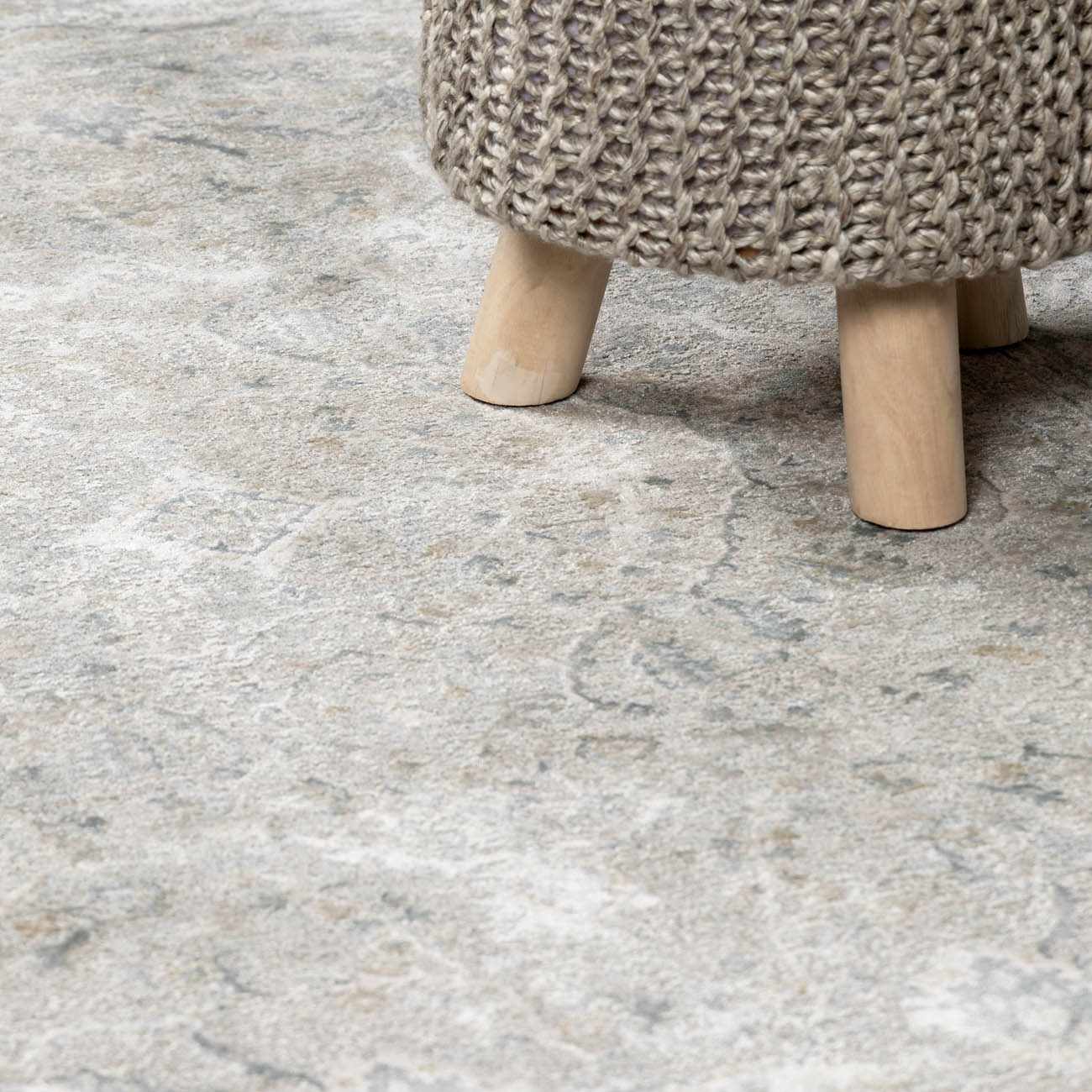 Traditional Persian Gray Machine Woven Rug - Image 12