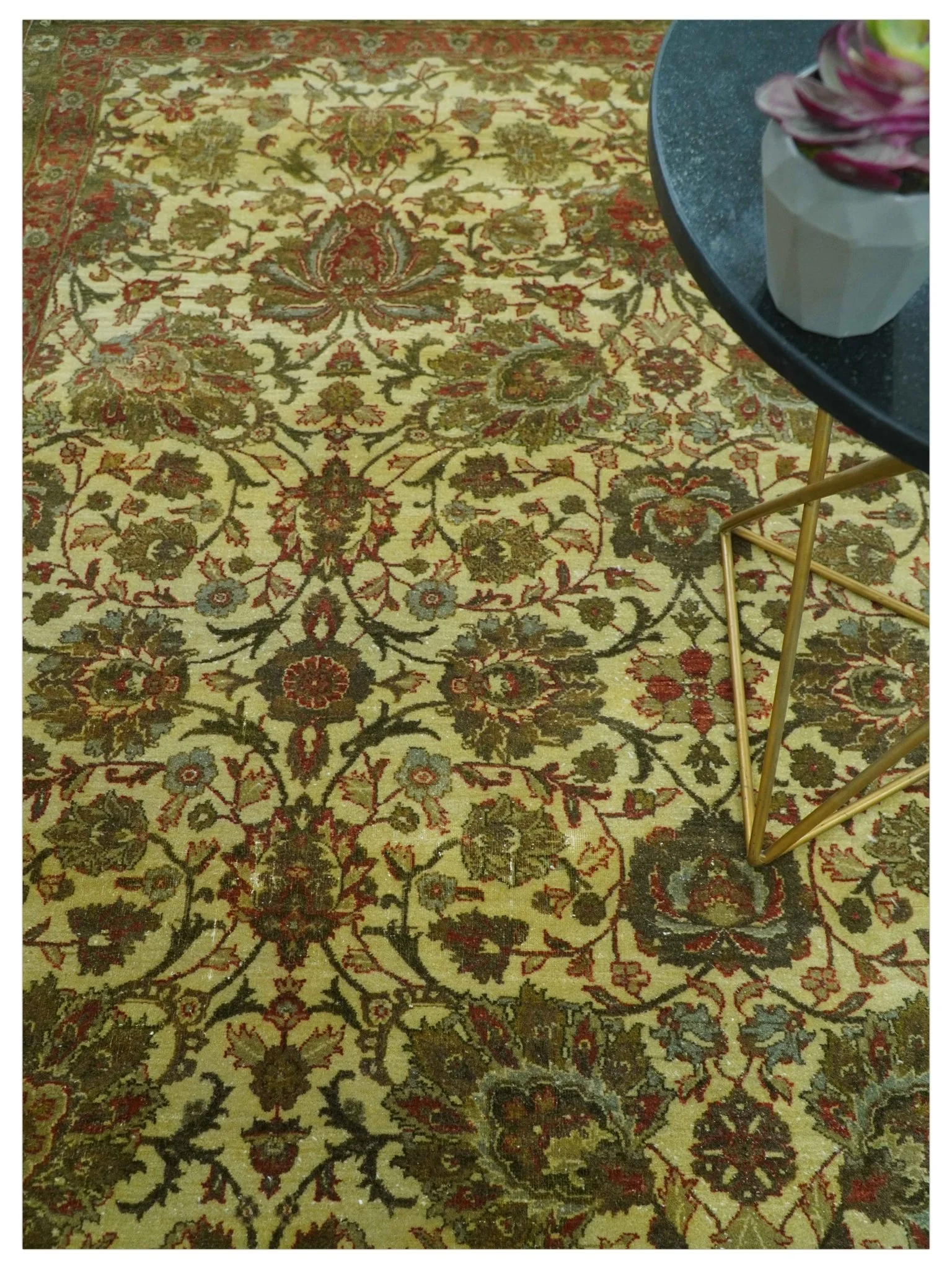 Traditional Fine Serapi Design Beige And Brown Hand Knotted 8x10 Wool Area Rug - Image 3