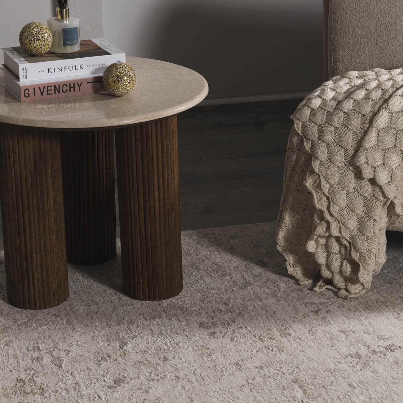 Transitional Style Gray Machine Woven Rug - Image 13