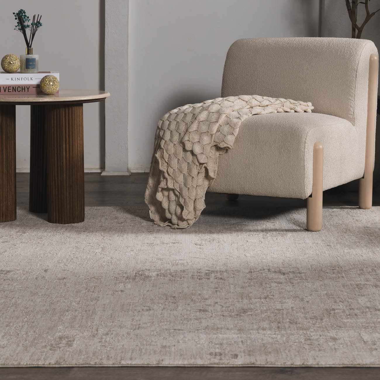 Transitional Style Gray Machine Woven Rug - Image 16