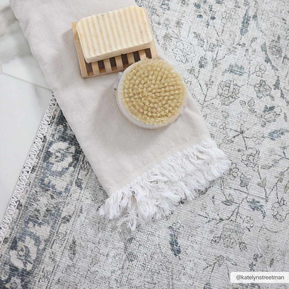 Transitional distressed Style Gray Washable Rug - Image 4