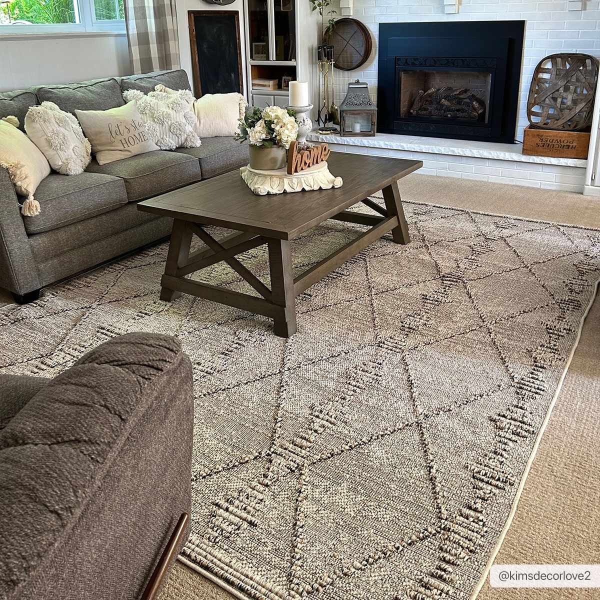 Traditional Tribal Design Beige Medium Pile Outdoor Area Rug - Image 2