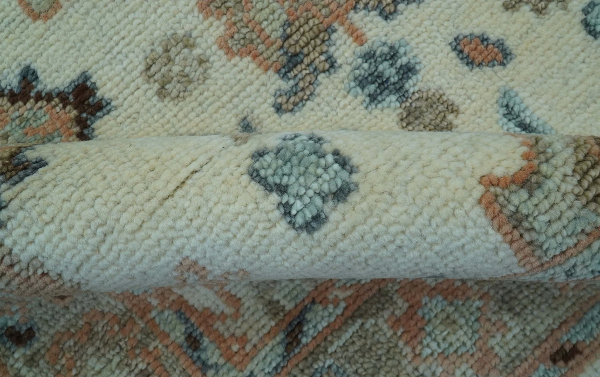 Traditional Turkish Design Beige 4x6 Hand knotted Wool Area Rug - Image 6