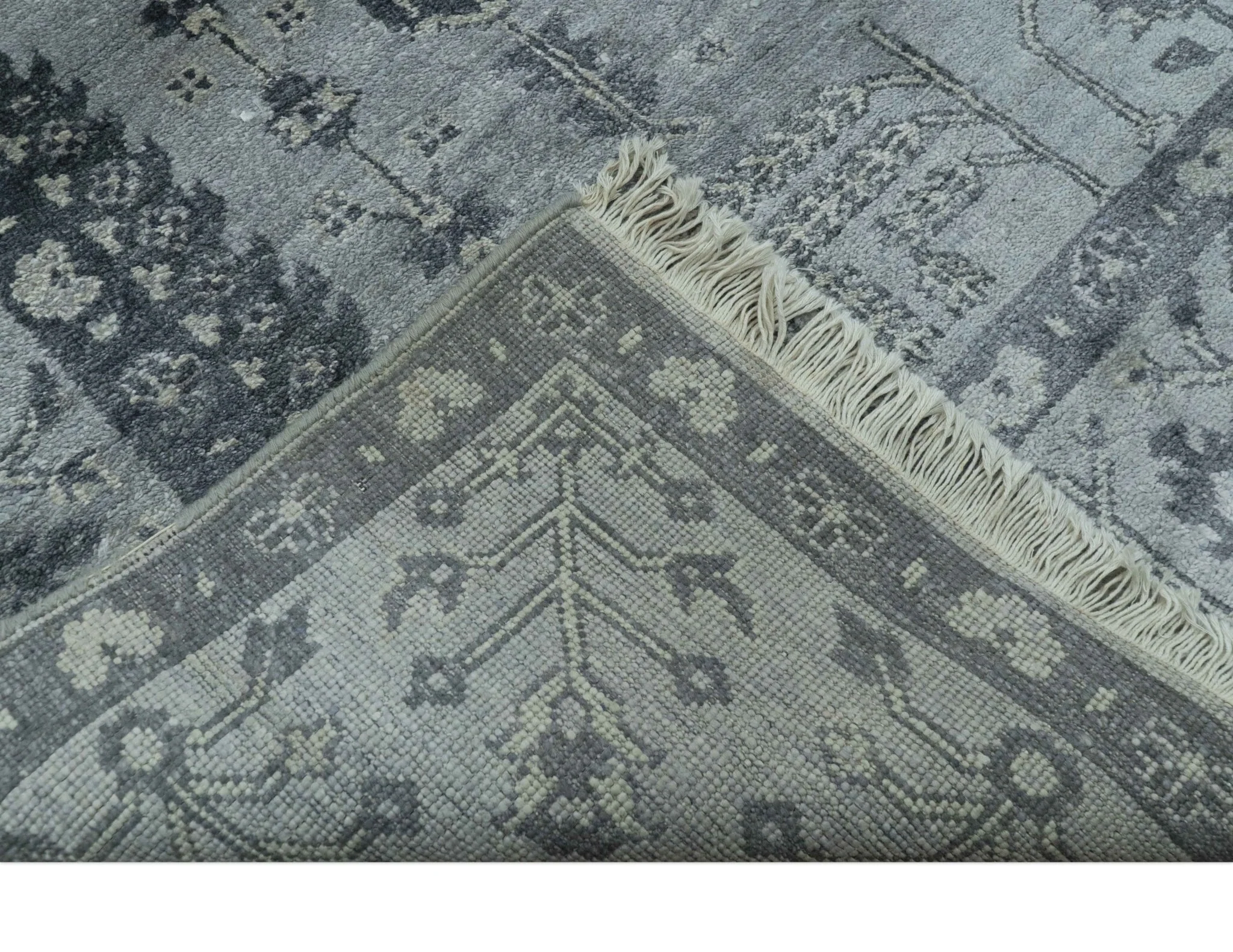 Tree of Life Silver And Gray 6x9 Hand Knotted Bamboo Silk Area Rug - Image 6