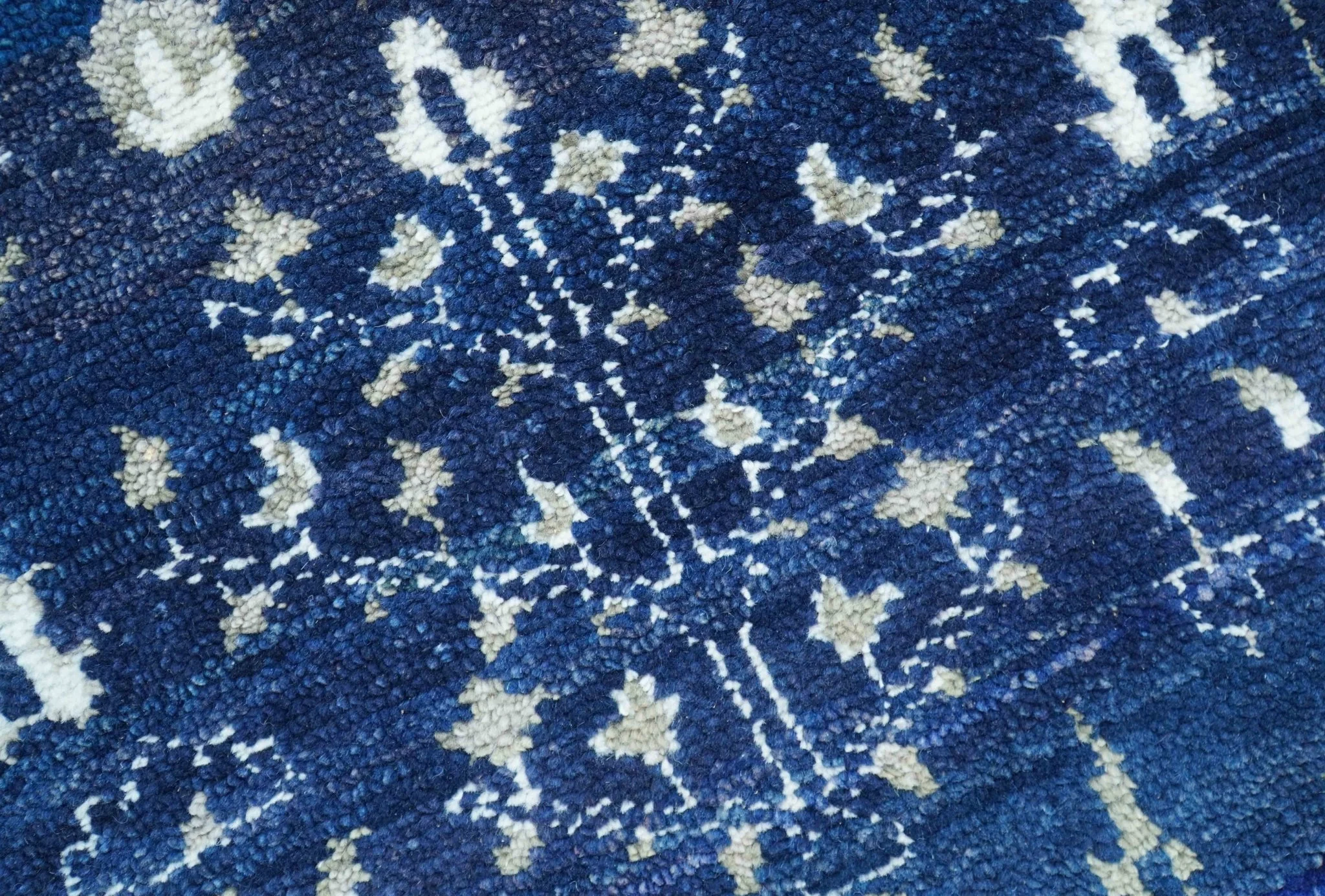 Tree of life Blue Traditional Style Hand knotted 5x8 Wool Area Rug - Image 5