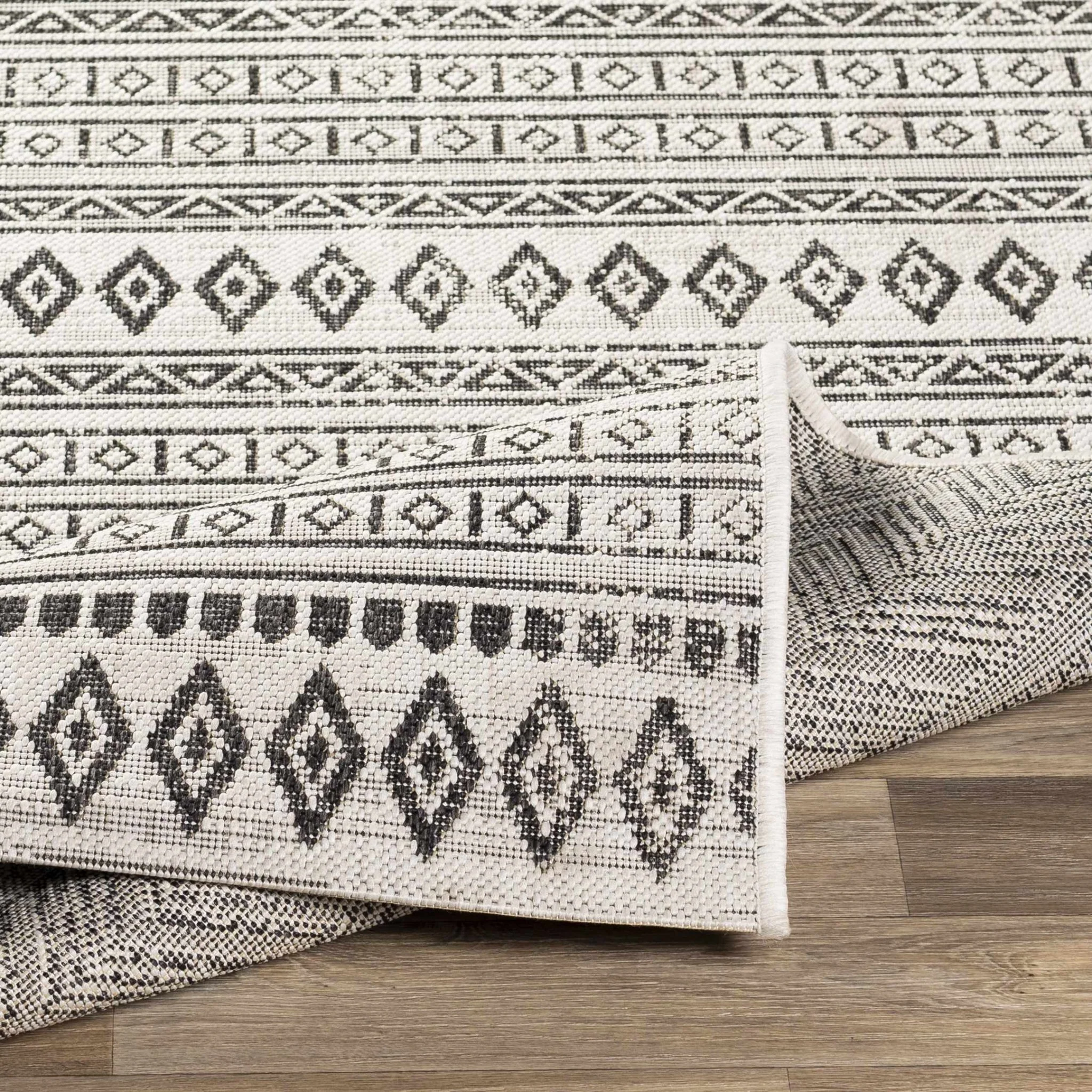 Contemporary Trellis Tribal Look Ivory And Charcoal Area Rug - Image 5