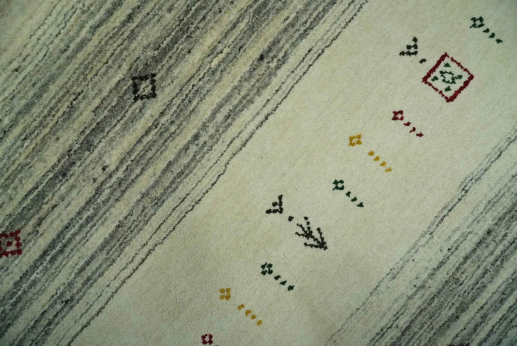 Tribal Gabbeh Ivory, Black, Gold and Maroon Stripes design Traditional Hand loom 4.6x7 Wool Area Rug - Image 4