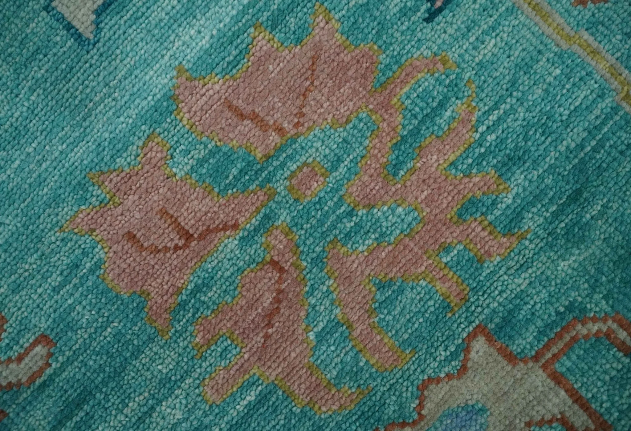Vibrant Colorful Blue and Green Hand knotted 9x12 wool Area Rug - Image 4