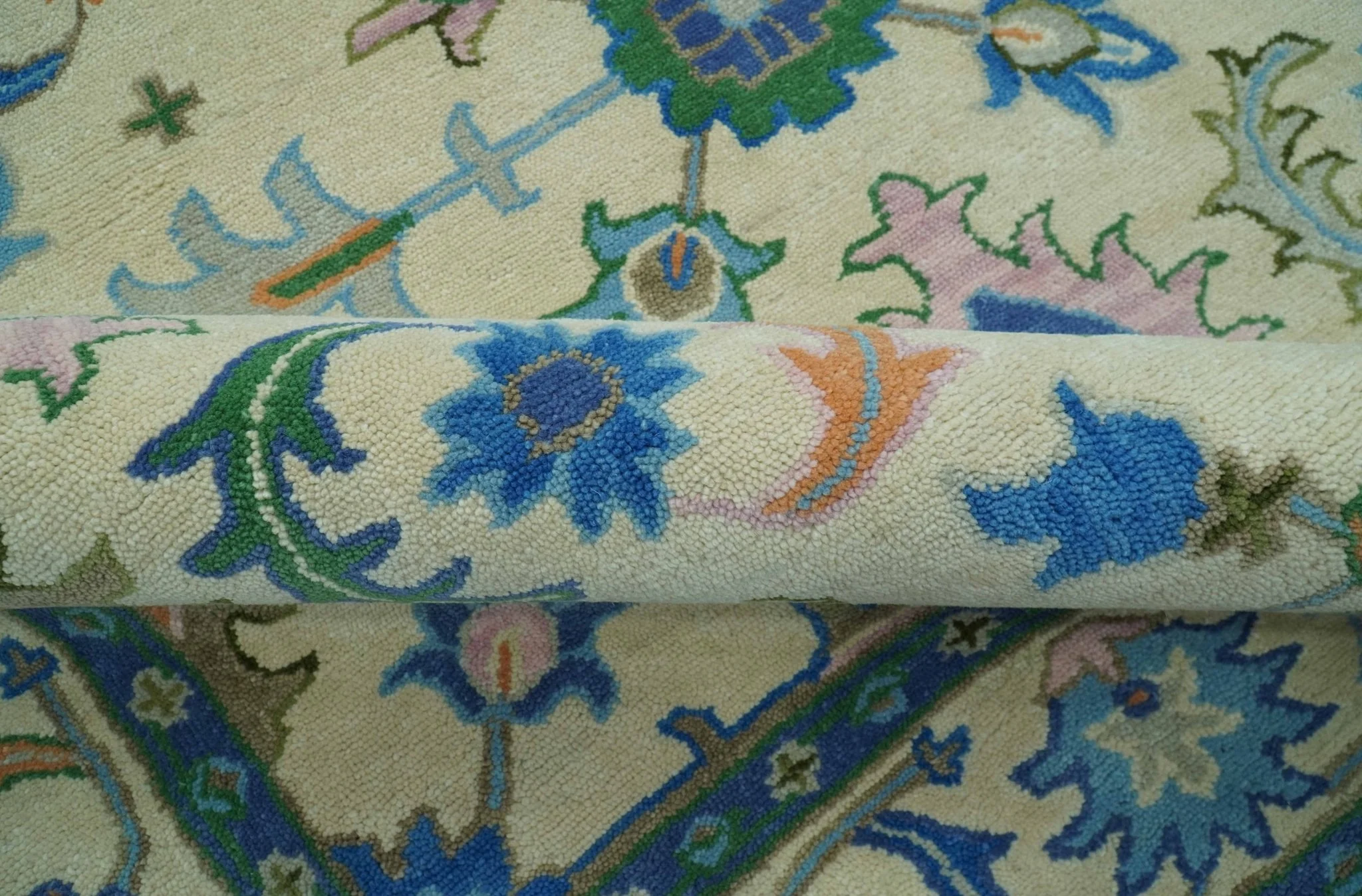 Vibrant Colorful Ivory and Blue Oriental Oushak Hand Tufted Multi Size area rug - Image 6