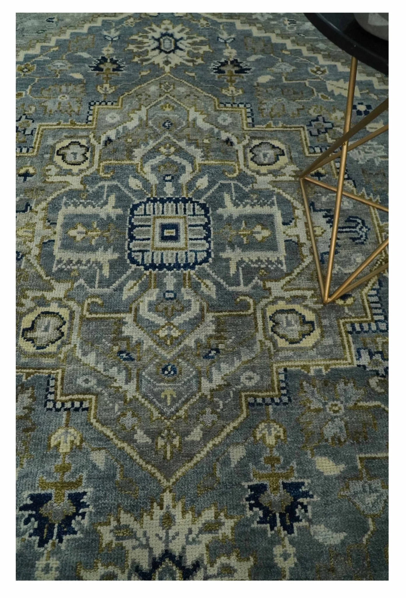 Vintage Style 8x10 Hand Knotted Heriz Serapi Gray, Beige and Blue Traditional Area Rug - Image 3