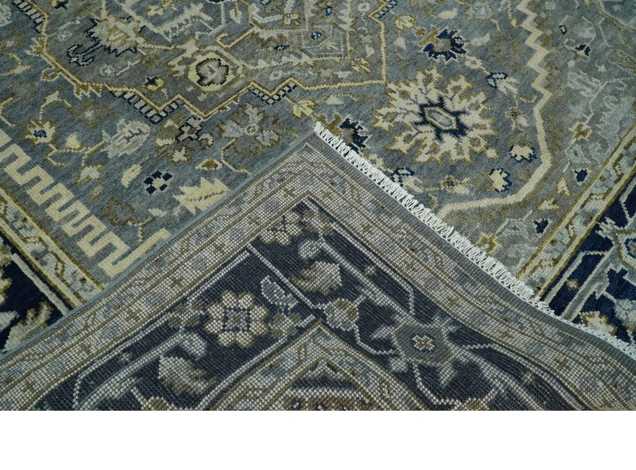 Vintage Style 8x10 Hand Knotted Heriz Serapi Gray, Beige and Blue Traditional Area Rug - Image 6