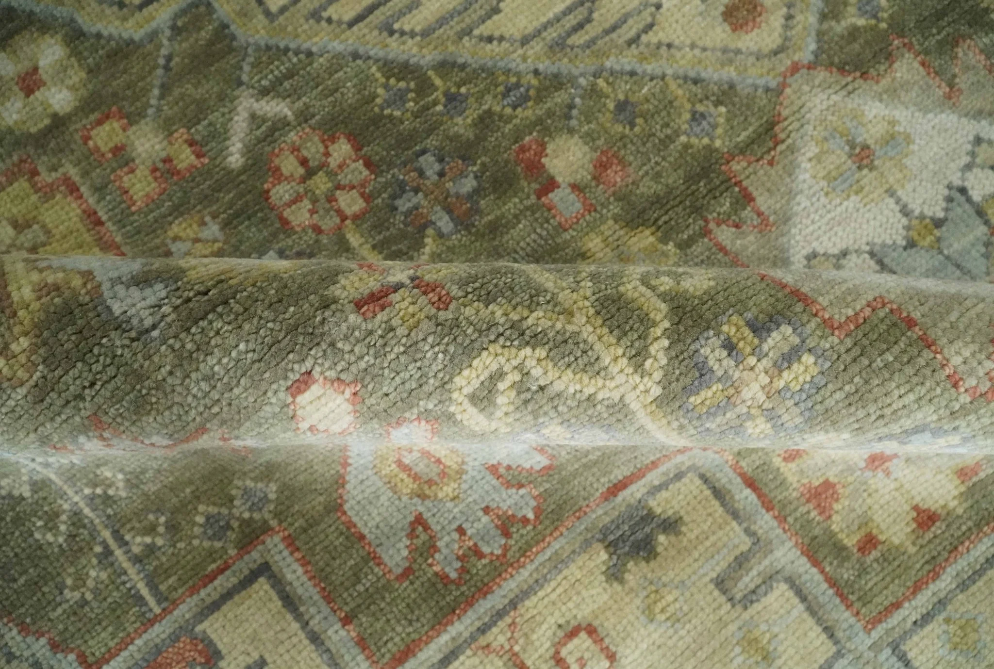 Antique Style Green, Ivory and Beige Hand knotted 9x12 wool Area Rug - Image 4