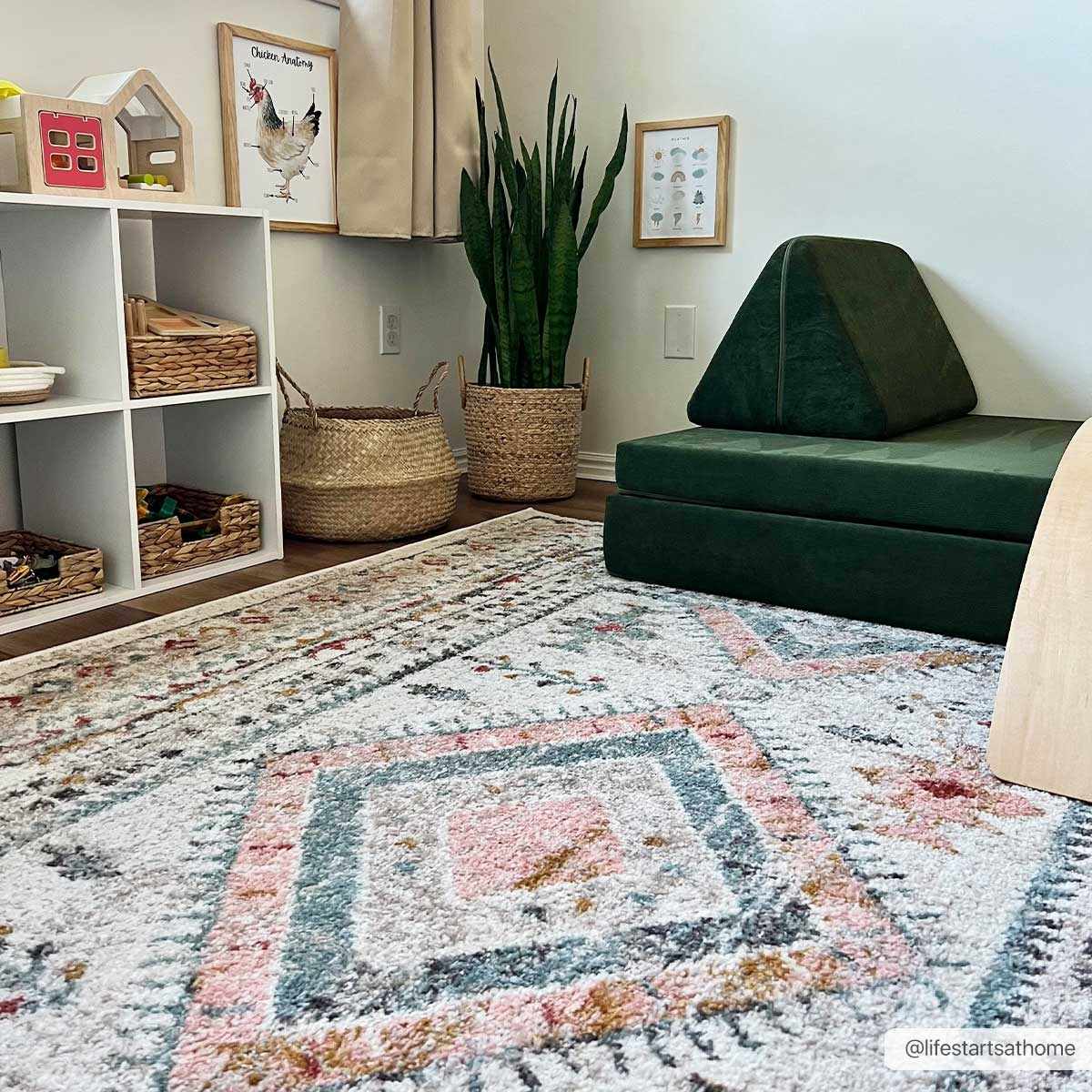 Vintage Style Woven Peach, Beige And Gray Southwestern Tribal Design Rug - Image 3