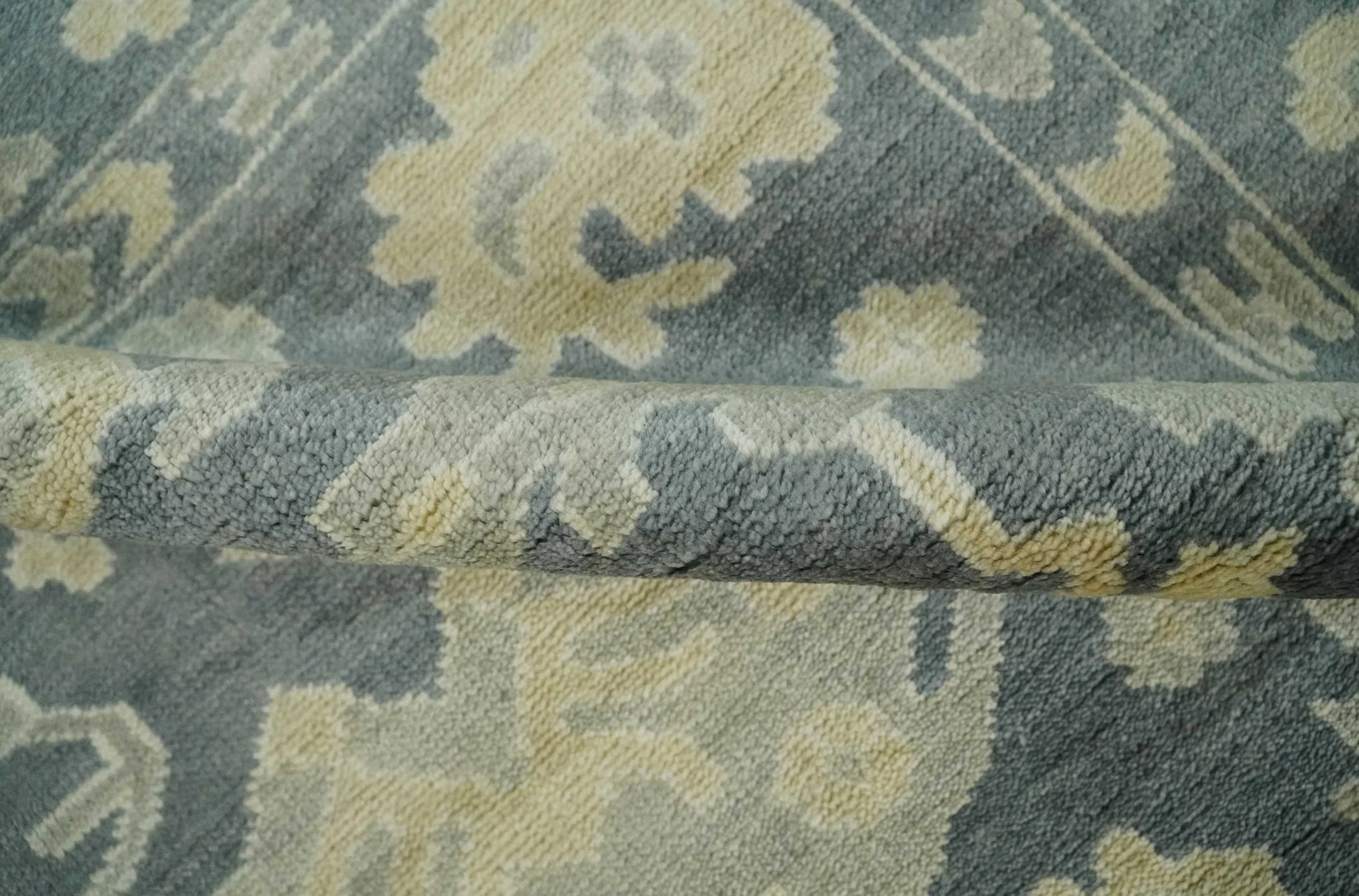 Antique Style 6x9 Hand Knotted Beige and Charcoal Traditional Wool Rug | N35669 - Image 6