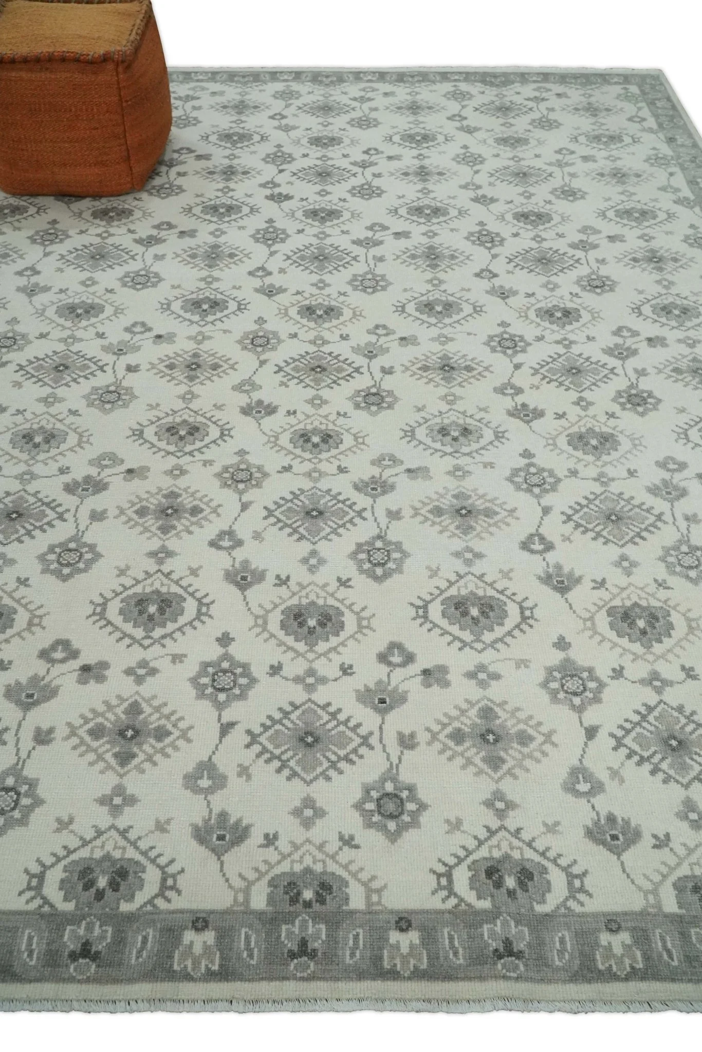 Ivory and Gray Persian 6x9, 8x10 and 9x12 Hand Knotted Traditional Antique Textured Low Pile Wool Rug | TRD54758 - Image 3