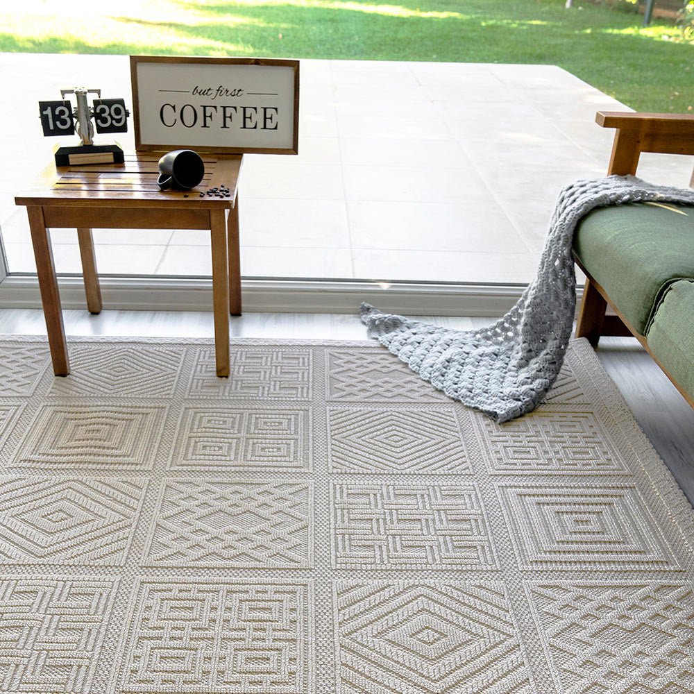 White Geometrical Machine Washable Polypropylene Rug - Image 3