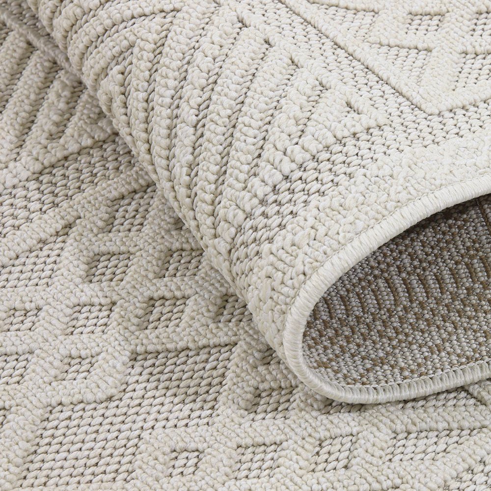 White Geometrical Machine Washable Polypropylene Rug - Image 4